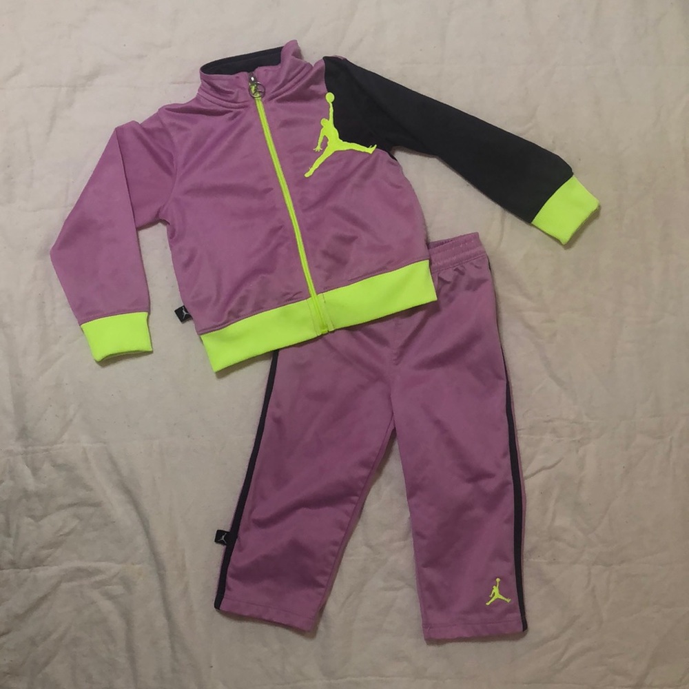 Jordan’s 24mo Girl Tricot Set